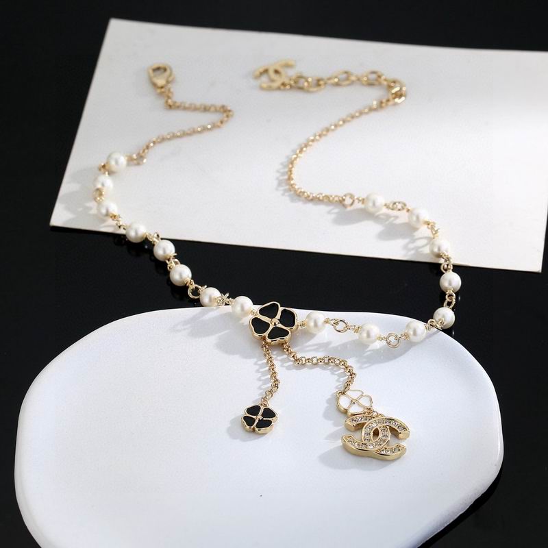 Chanel Necklace 05yxs49